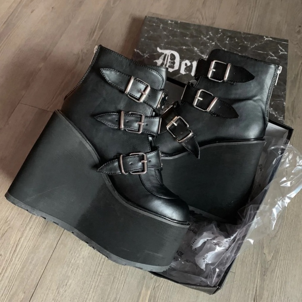 Demonia Swing 105